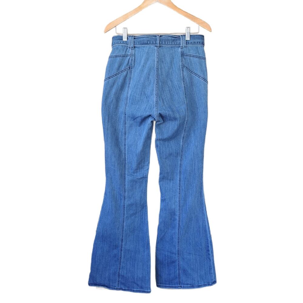 EXPRESS Bell Flare Super High Rise Jeans Size 8 Medium Blue Belted Stretch - Picture 3 of 9